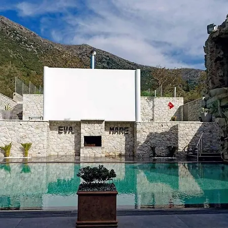 Villa Eva Mare *